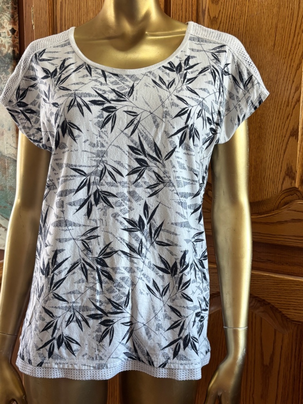 Christopher & Banks White Short-Sleeve Leaf Print Tee